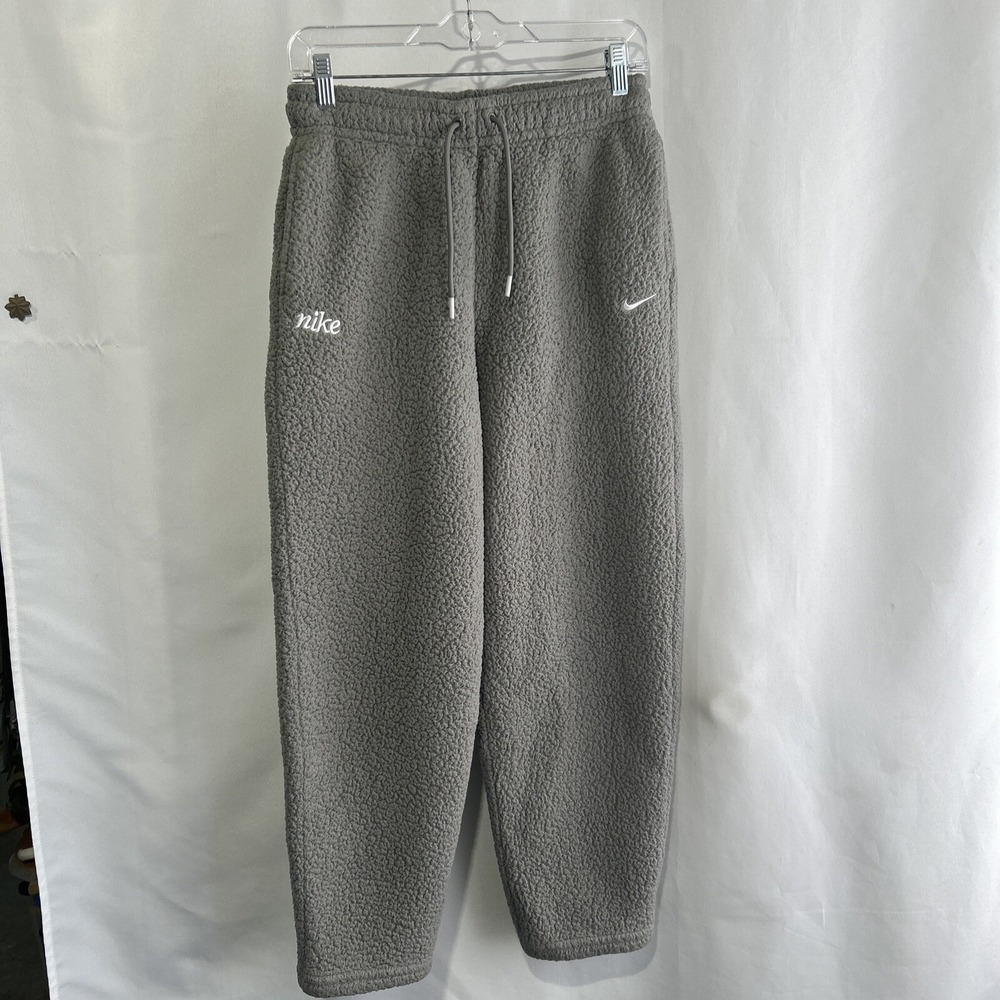 Nike Pants Womens Sz S Gray Faux Fur Sherpa Fleece Swoosh Sweatpant Therma Fit
